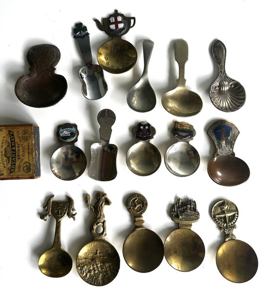 Vintage / Antique Tea caddy spoon's x 16 Carousel 2