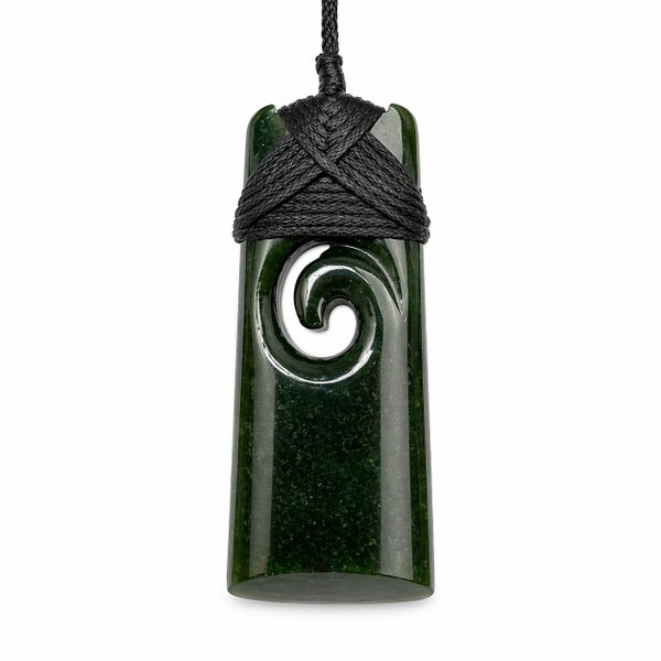 Dark Green Lashed Greenstone Nephrite Jade Maori Toki Carousel 5