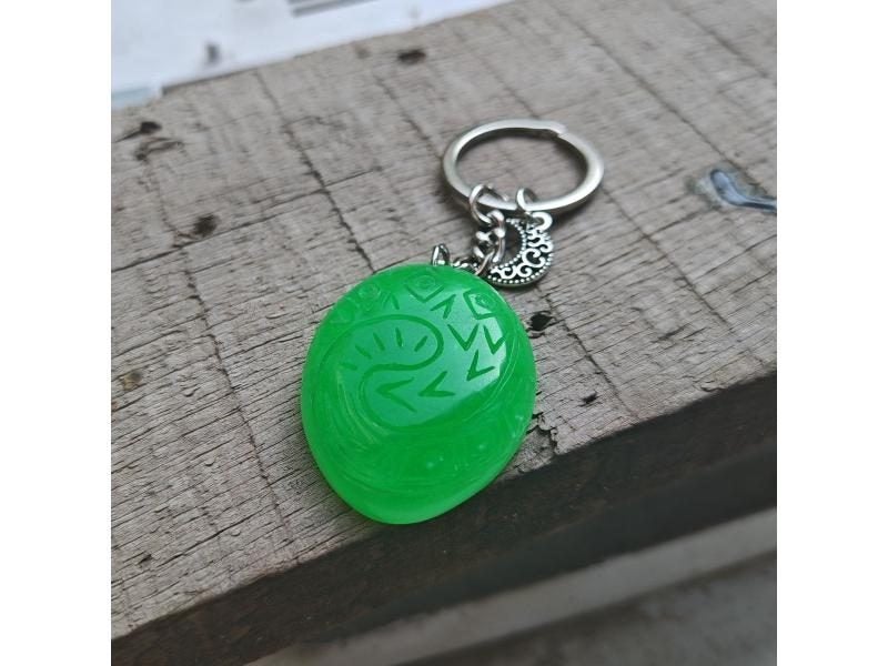 Glow In The Dark Heart Pendant Key Chains Carousel 1