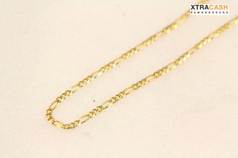 14ct Yellow Gold Figaro Chain Carousel 1