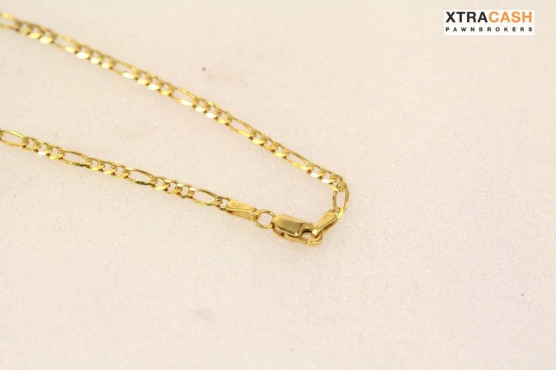 14ct Yellow Gold Figaro Chain Carousel 2