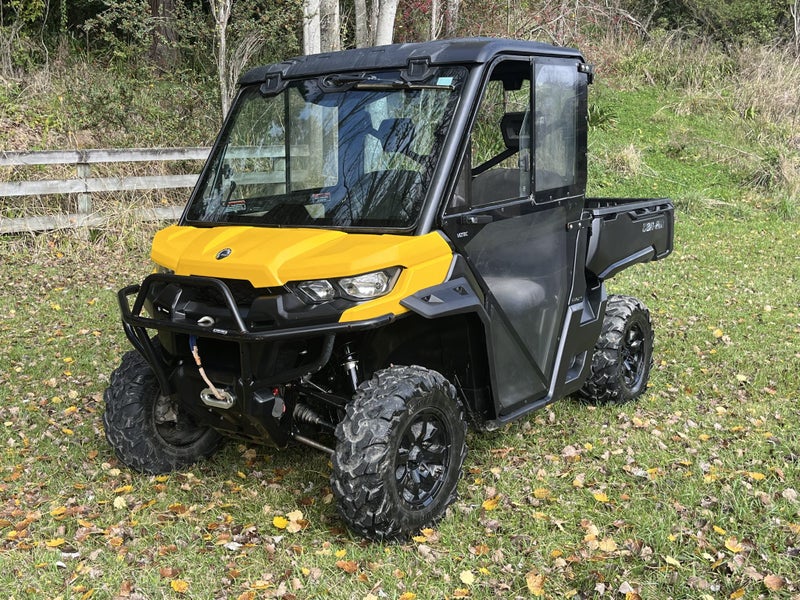 2019 Can-Am HD-8 PRO DEFENDER