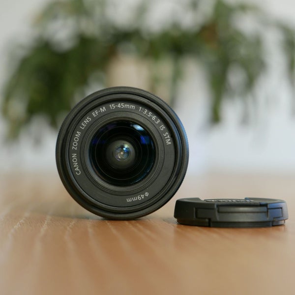 Canon EF-M 15-45mm f/3.5-6.3 IS STM Lens Carousel 2