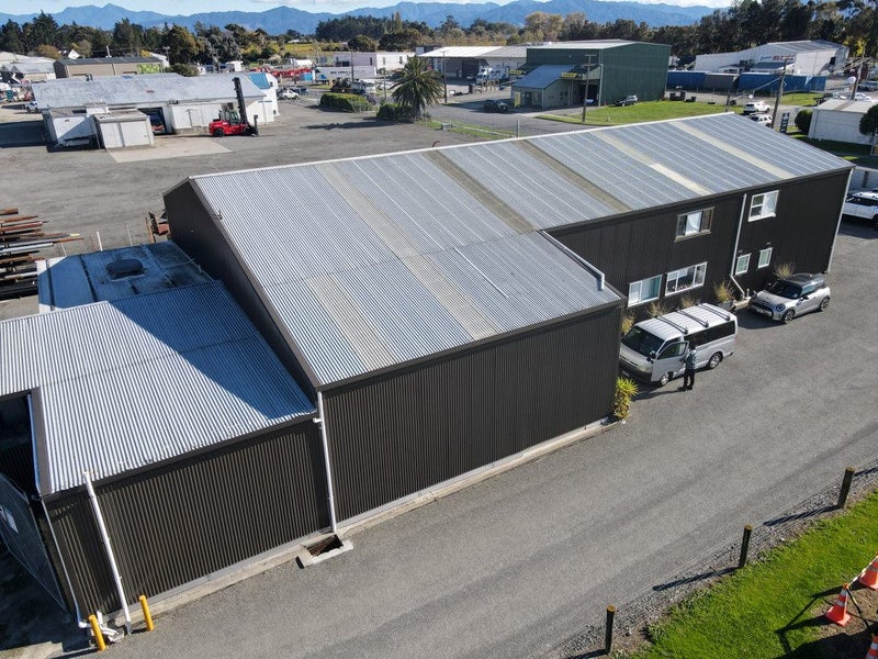 Image 1 of 20
