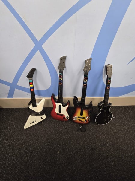 *1$ AUCTION* 3x Guitar Hero Guitars for Xbox 360 1x X-Plorer Guitar (Gibson!) Carousel 1