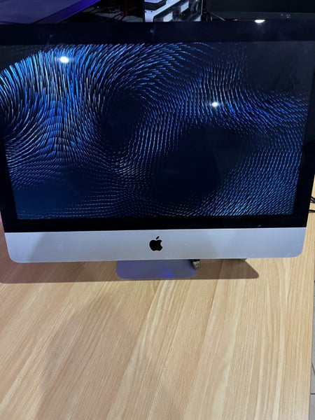 Apple iMac 21.5 i5 2.9GHz 8GB RAM 1TB HDD Geforce 650m Carousel 4
