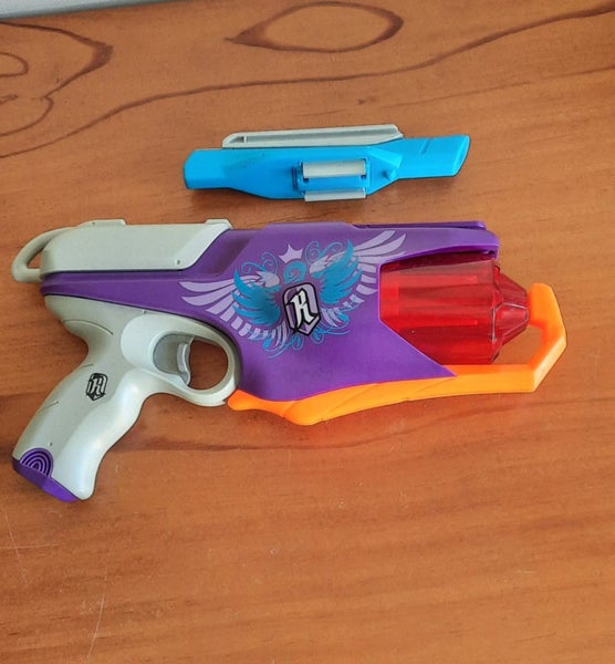 Nerf gun with light lazer pointer Carousel 2