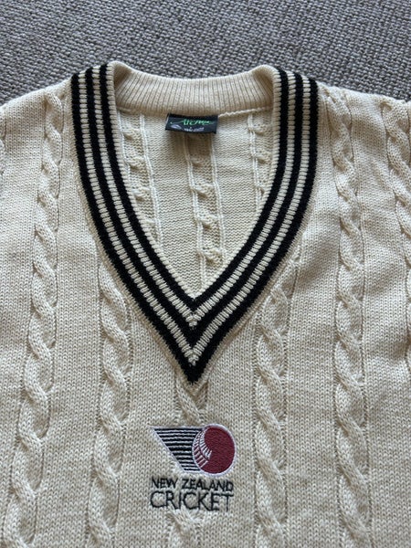 Vintage New Zealand Cricket Vest Size L Carousel 2