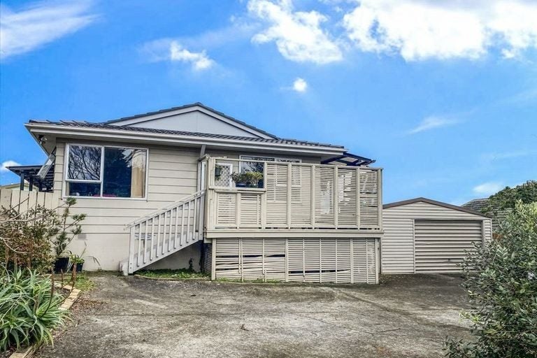 Image 1 of 6