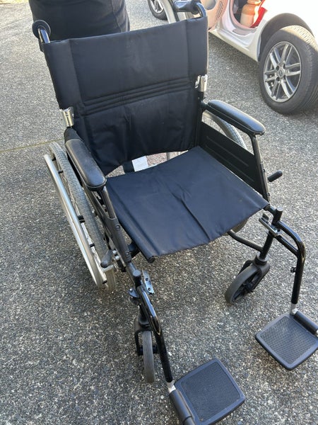 Wheelchair Carousel 1