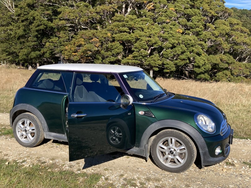 2011 MINI Cooper435408968226580482