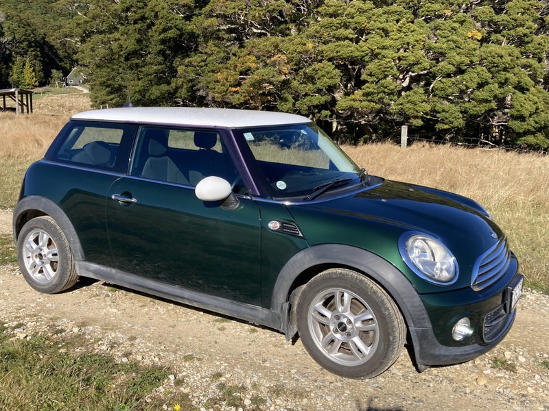 2011 MINI Cooper435408968226580483
