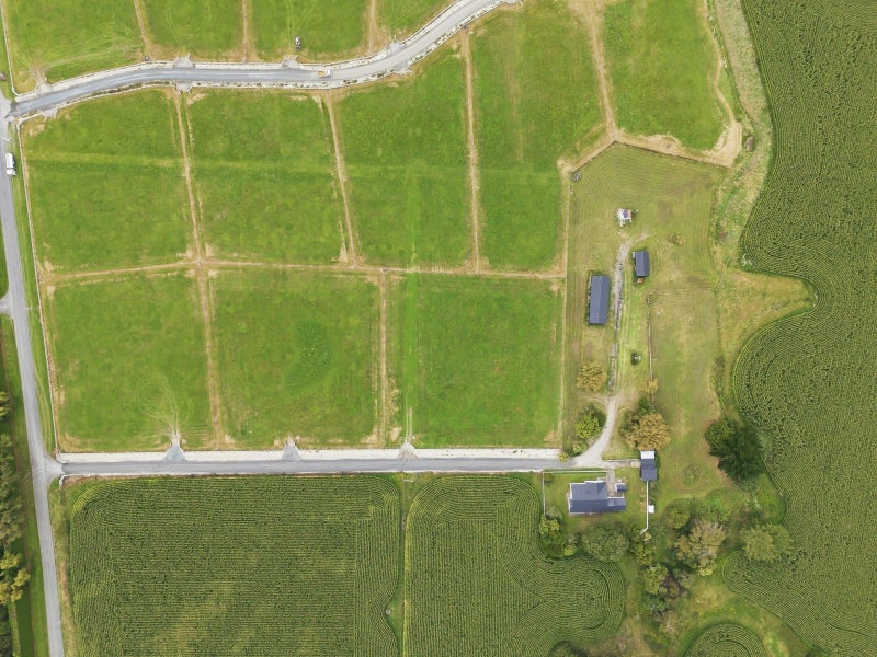 Image 2 of 18