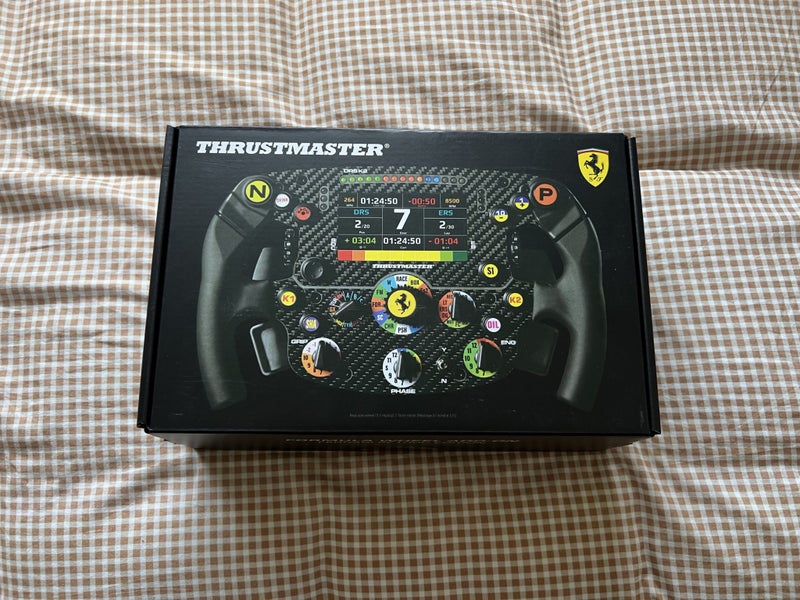 Thrustmaster SF1000 Ferrari Wheel Carousel 1