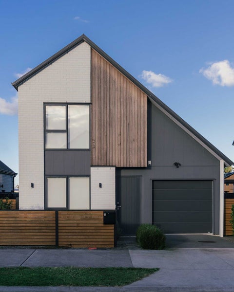 Architect Floor Plan Review – $250 Carousel 2