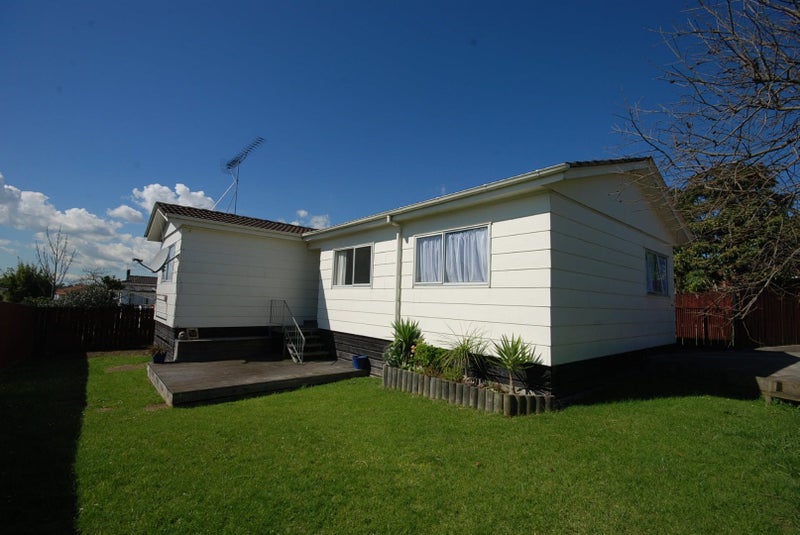 Image 1 of 11