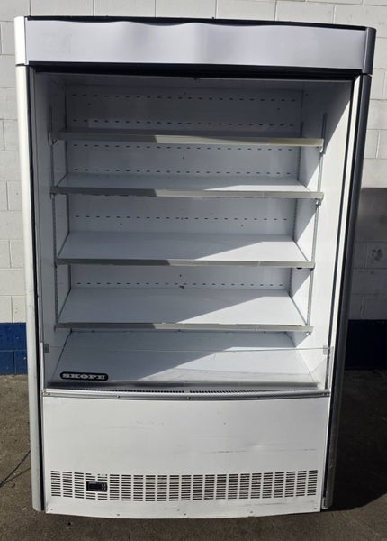 Skope Open Deli / Chiller Carousel 1