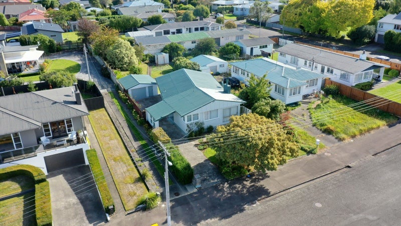 Image 1 of 21