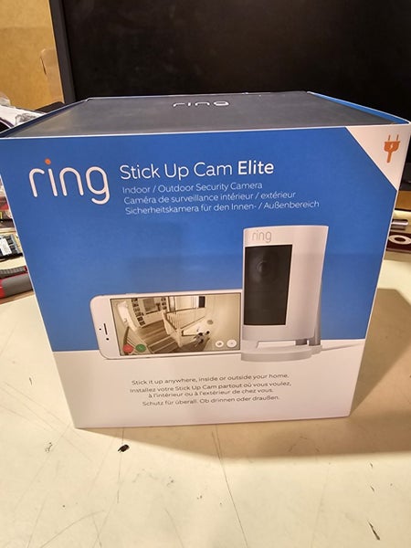 Ring stick up cam elite Carousel 1