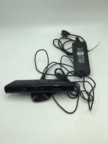 * 500GB Slim Xbox 360 Console w/ 3 Controllers, Kinect & Power Cable! * Carousel 6