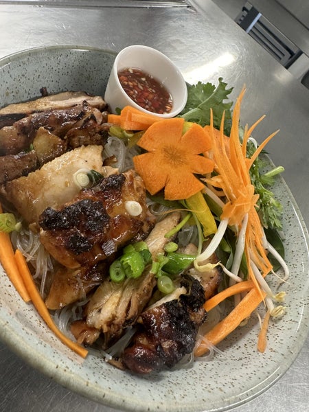 Lunchbar eatery for sell Pukekohe Carousel 1
