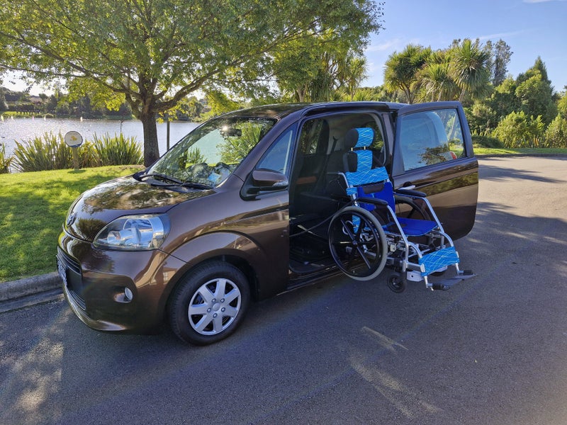 2015 Toyota Porte Disability Mobility