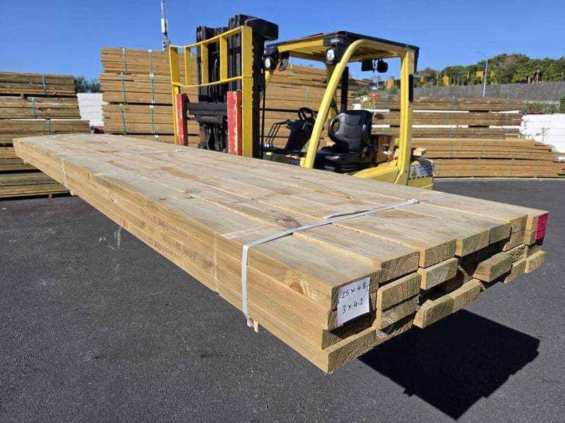 PINE FRAMING - REMAN - 140 x 45mm H3.2 MG - 132.6m - TS10320 Carousel 1