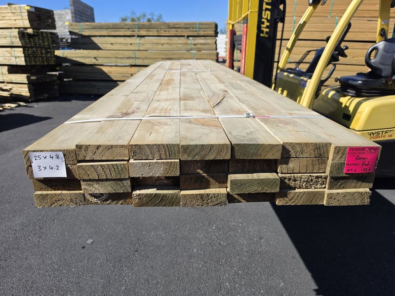 PINE FRAMING - REMAN - 140 x 45mm H3.2 MG - 132.6m - TS10320 Carousel 2