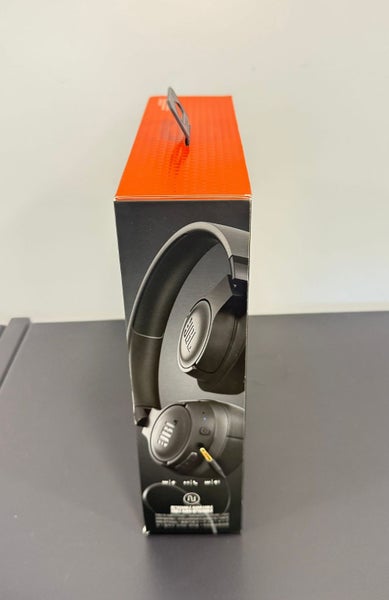 JBL 710BT Brand New Carousel 3