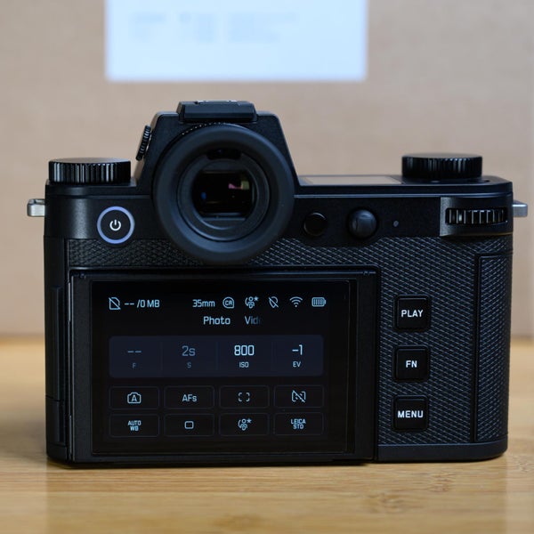 Leica SL3-S Camera Carousel 2