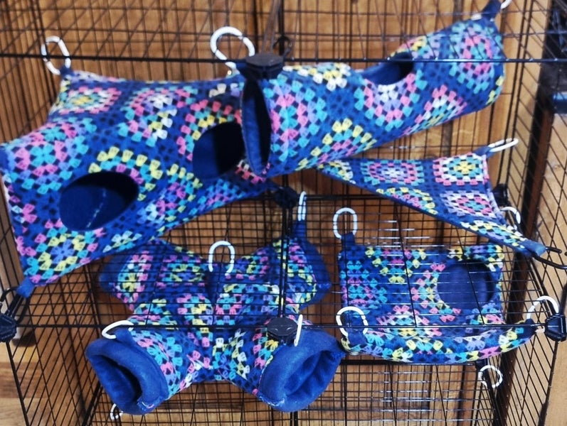 Premade Winter Rat Hammock Set - 11 Peice Carousel 3