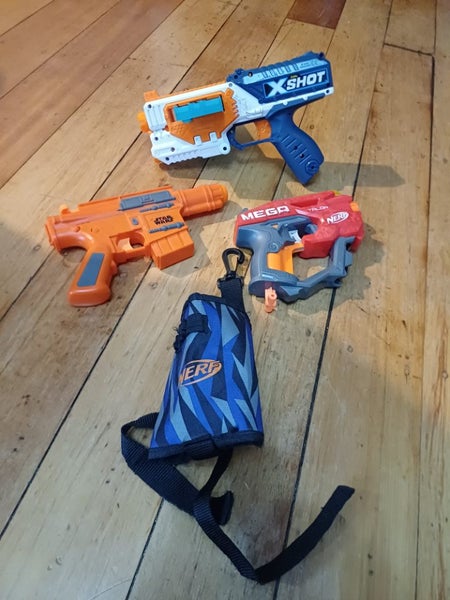 3 Nerf guns and holster Carousel 1