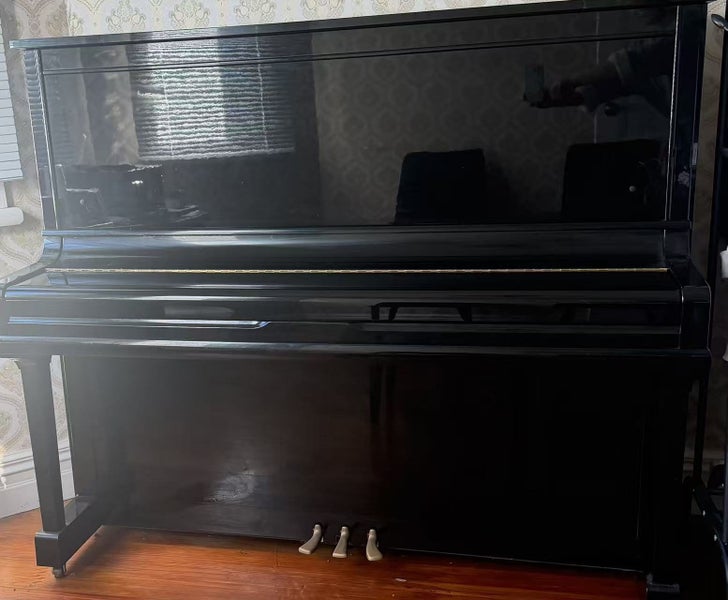 Yamaha U30A Piano
