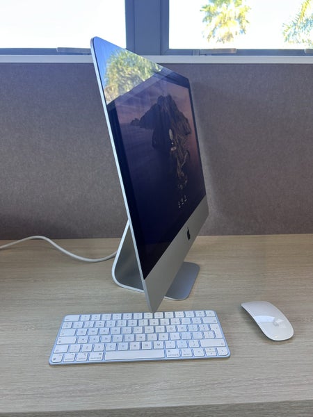 Apple iMac 21.5” 4K (2019) i5 6-Core, 8GB RAM, 1TB Fusion – Excellent Condition Carousel 4
