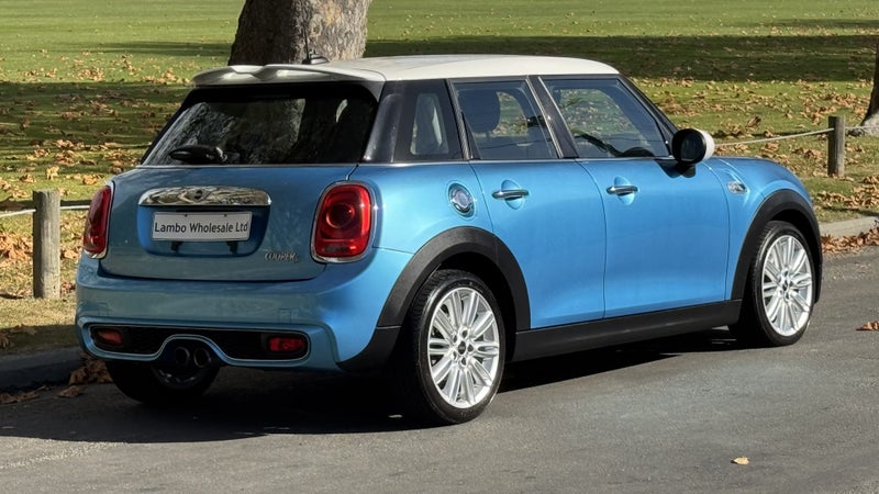2015 MINI Cooper S 2.0 Turbo - 6-Speed Auto - G...437271055702446082