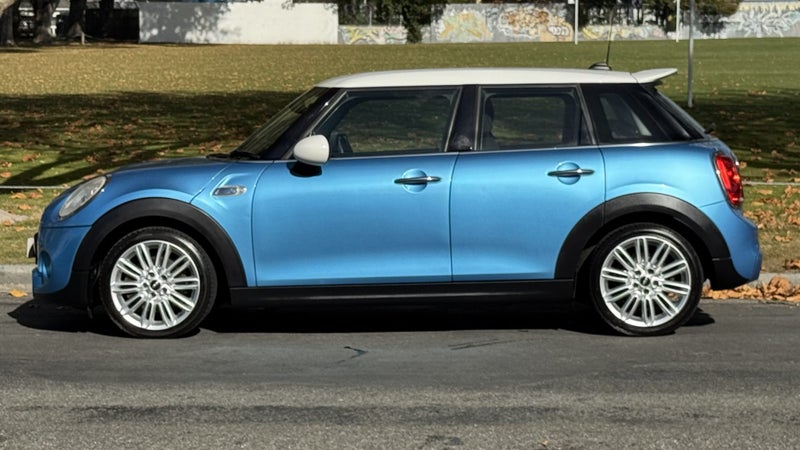 2015 MINI Cooper S 2.0 Turbo - 6-Speed Auto - G...437271055702446085