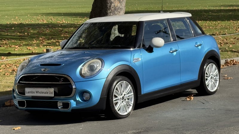 2015 MINI Cooper S 2.0 Turbo - 6-Speed Auto - G...437271055702446086