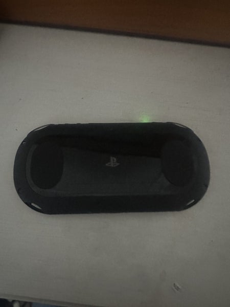 psvita slim console Carousel 3