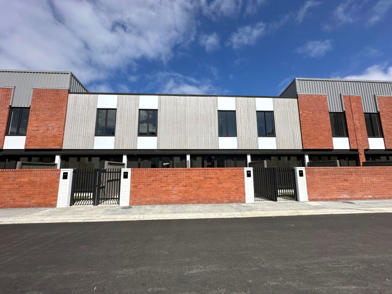 Image 1 of 19