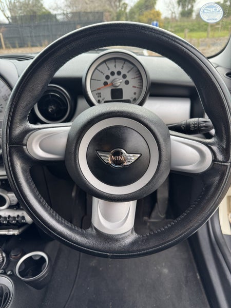 2010 MINI Cooper438253025022464003