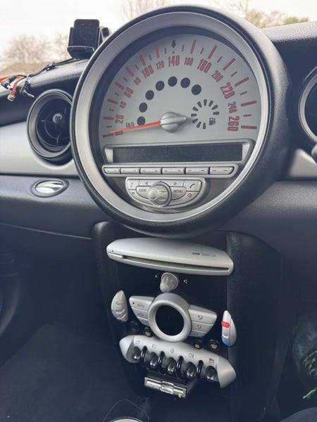 2010 MINI Cooper438253025022464005
