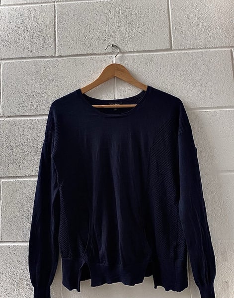 RRP$299 Random NZ Designer Royal Navy 100% fine merino wool jumper Carousel 1