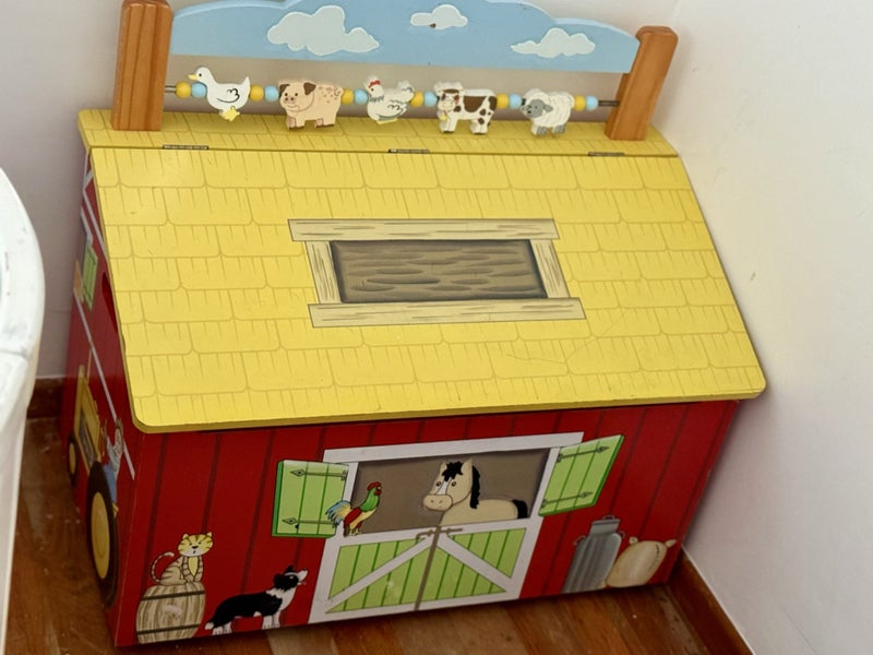 Colourful Children's chest for storing toys Carousel 1
