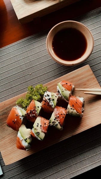 Sakana Sushi Restaurant Carousel 3