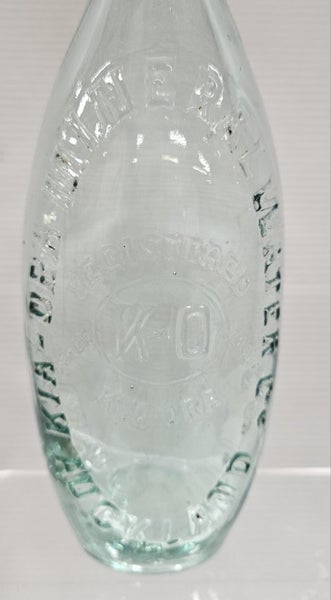 Kia-Ora Mineral Water Auckland 10oz skittle bottle Carousel 2