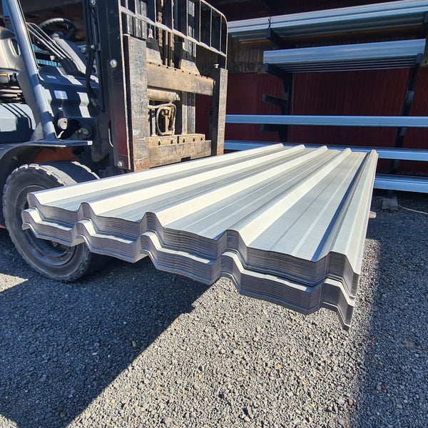 Zinc 5-Rib Roofing Iron 2.4m Carousel 2