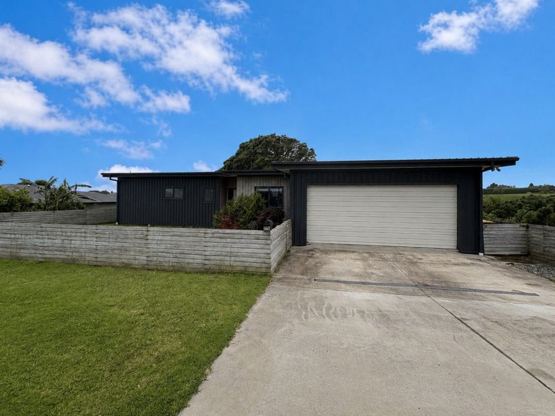 Image 1 of 20