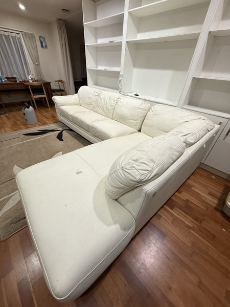 Large L shape leather sofa suite Carousel 3
