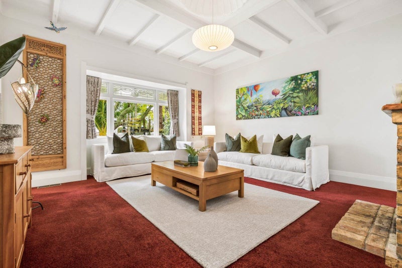 Image 3 of 30