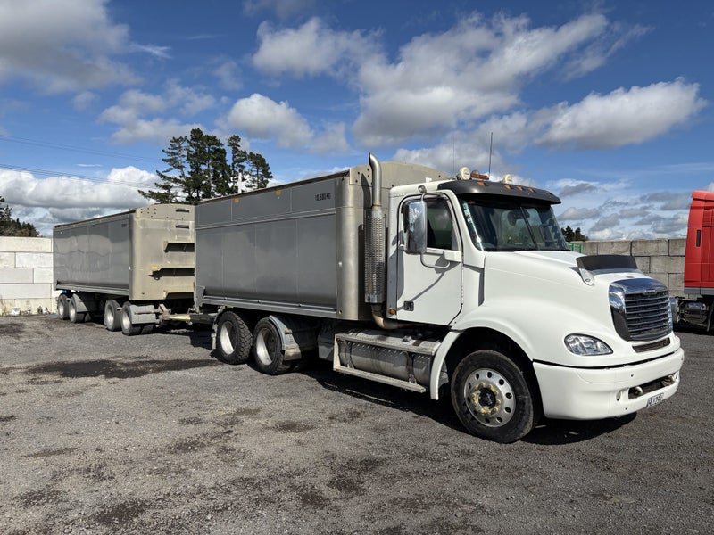 Freightliner Columbia 112 TRA